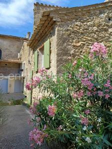 Maison de village en pierre à Mollans-sur-Ouvèze